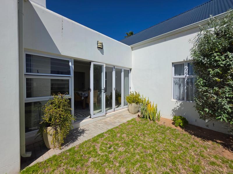 3 Bedroom Property for Sale in Lampiesbaai Western Cape
